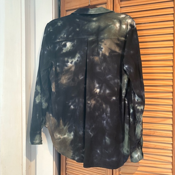 Cloth & Stone Anthropologie Green and Black Tie-Dye Button-Up Shirt Large - Picture 6 of 9